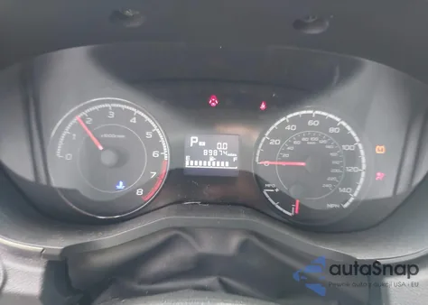 2018 Subaru Impreza 2.0I Premium z USA, uszkodzony, nr VIN 4S3GTAB66J3727026